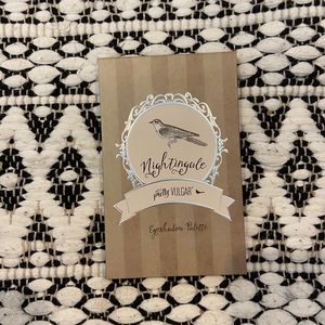 Nightingale pretty vulgar Smokey eyeshadow palette